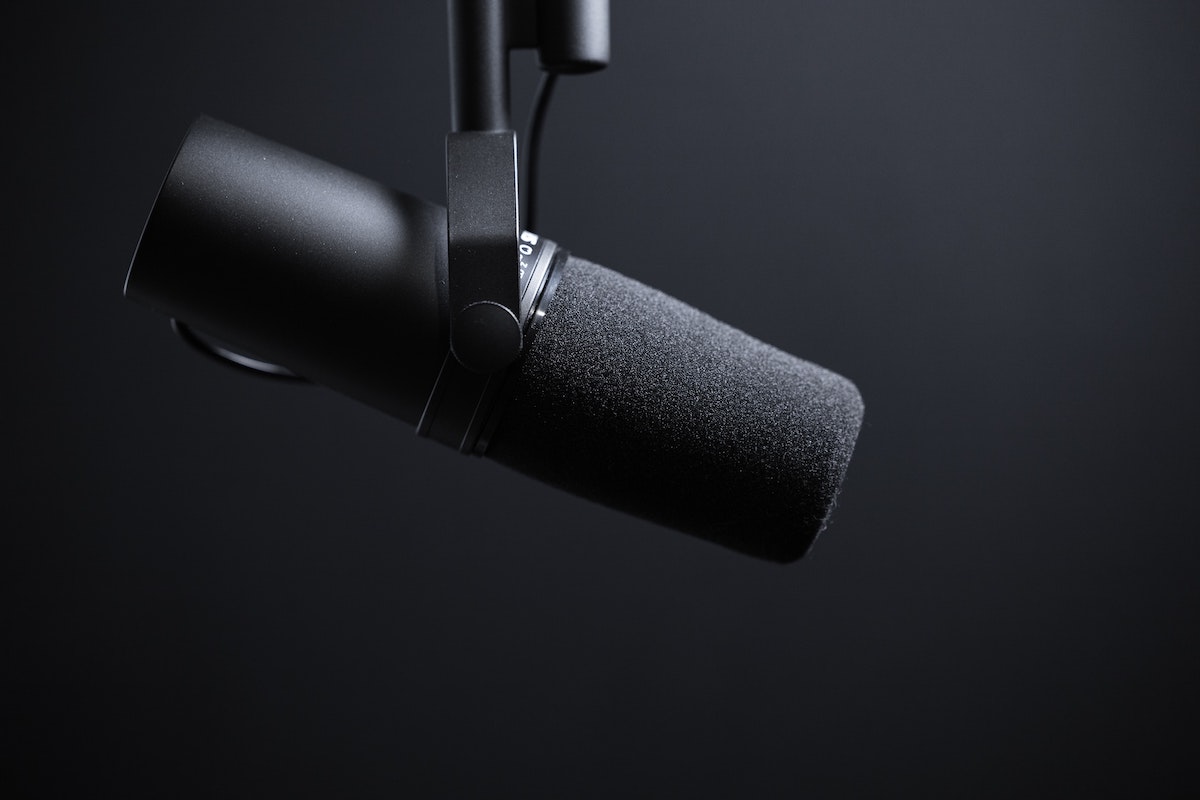 8 Steps to Landing a Podcast Guest Spot